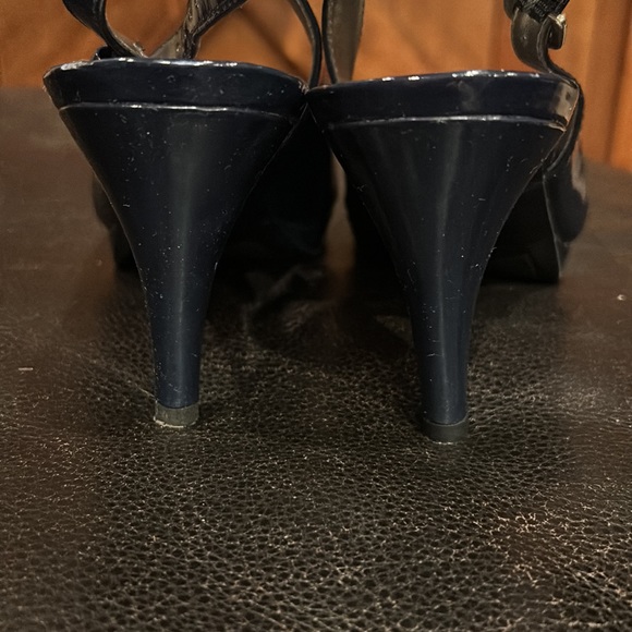 Heels - Picture 3 of 6